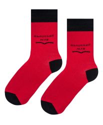 Чорапи ВЪЛШЕБНА ЛЕЛЯ в червено и черно