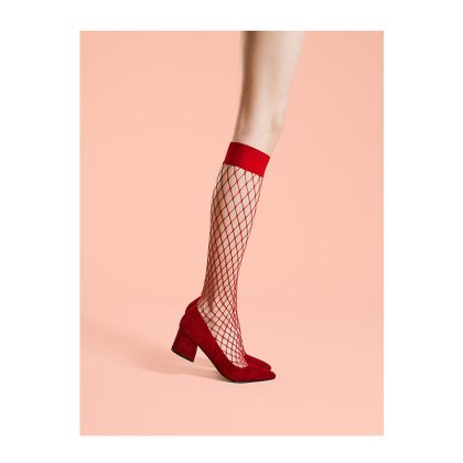 Ефектни три четвърти чорапки с широка мрежа