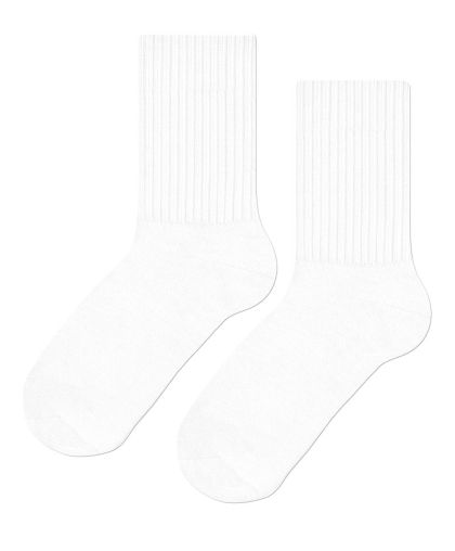 Бели чорапи с висок спортен ластик – стабилно прилепване