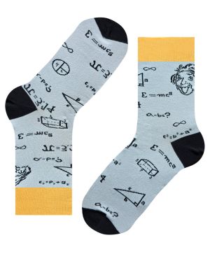 По чорапи – Формулата е ясна, Айнщайн!